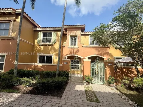 962 SW 143rd Avenue Pembroke Pines FL 33027