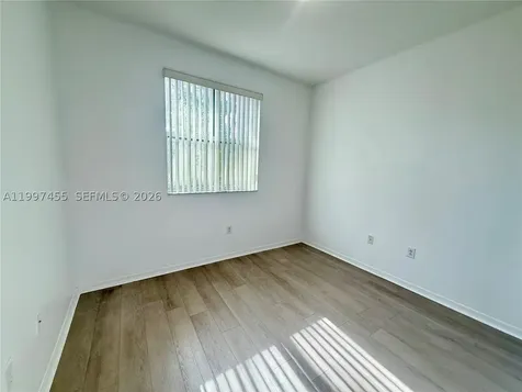 962 SW 143rd Avenue Pembroke Pines FL 33027