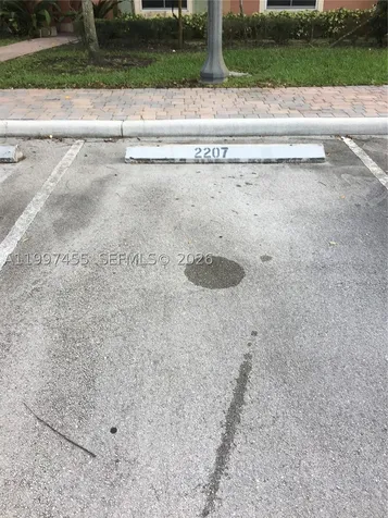 962 SW 143rd Avenue Pembroke Pines FL 33027