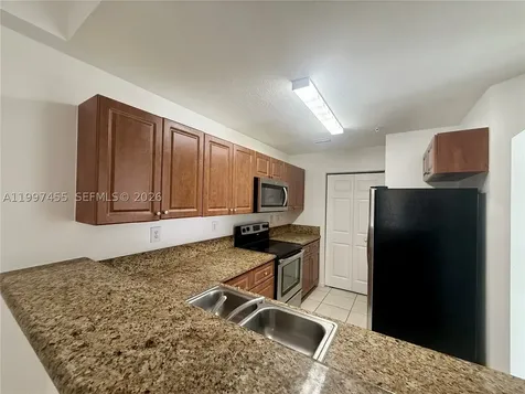 962 SW 143rd Avenue Pembroke Pines FL 33027