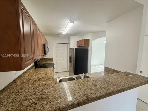 962 SW 143rd Avenue Pembroke Pines FL 33027