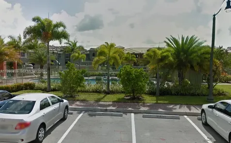 962 SW 143rd Avenue Pembroke Pines FL 33027