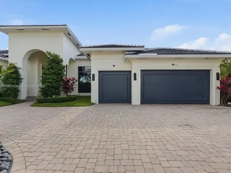 770 Leigh Palm Avenue Plantation FL 33324