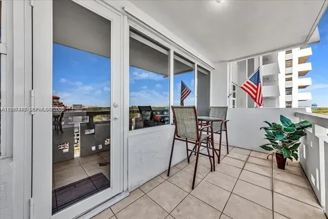 3111 N Ocean Drive Hollywood FL 33019