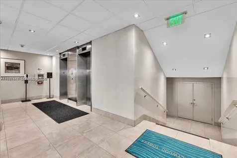 3111 N Ocean Drive Hollywood FL 33019