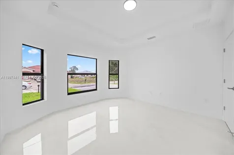 4737-4739 25th SW Lehigh Acres FL 33973