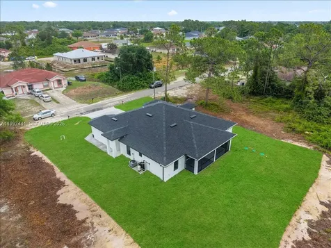 4737-4739 25th SW Lehigh Acres FL 33973
