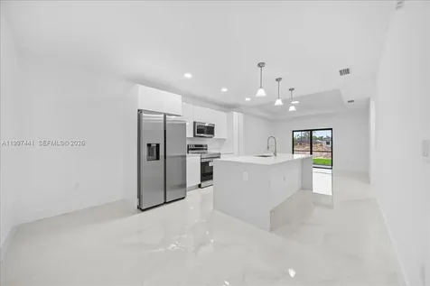 4737-4739 25th SW Lehigh Acres FL 33973