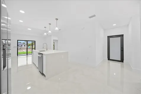 4737-4739 25th SW Lehigh Acres FL 33973