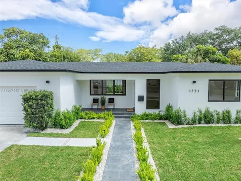 1751 NE 138 Street North Miami FL 33181