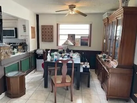 4167 SW 66th Way Davie FL 33314