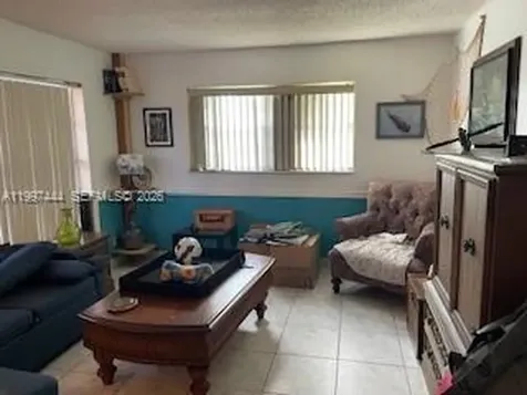 4167 SW 66th Way Davie FL 33314
