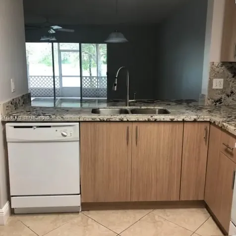 Pembroke Pines FL 33029