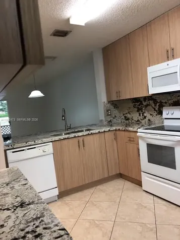 Pembroke Pines FL 33029