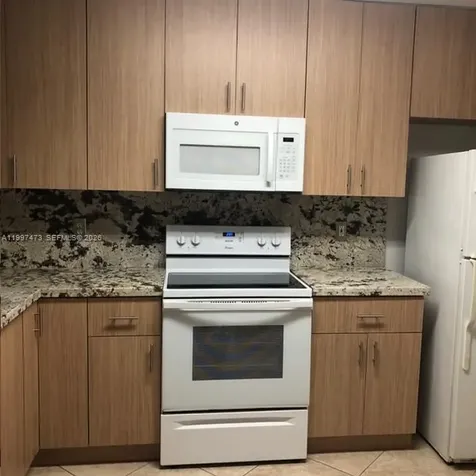 Pembroke Pines FL 33029