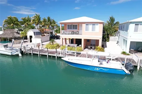 11284 3rd Avenue Ocean Marathon FL 33050