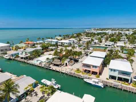 11284 3rd Avenue Ocean Marathon FL 33050