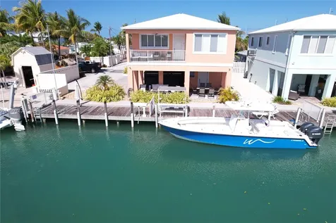 11284 3rd Avenue Ocean Marathon FL 33050