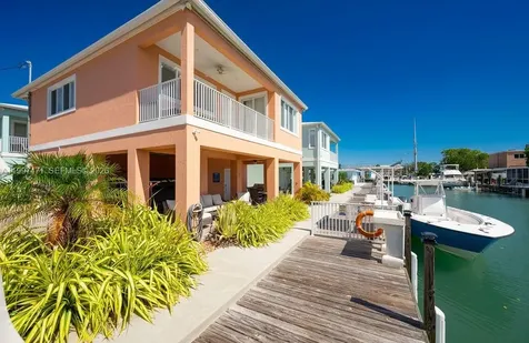 11284 3rd Avenue Ocean Marathon FL 33050