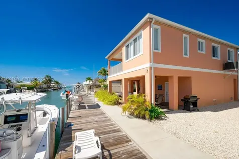 11284 3rd Avenue Ocean Marathon FL 33050