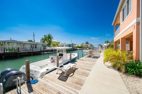 11284 3rd Avenue Ocean Marathon FL 33050