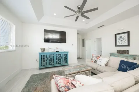 11284 3rd Avenue Ocean Marathon FL 33050