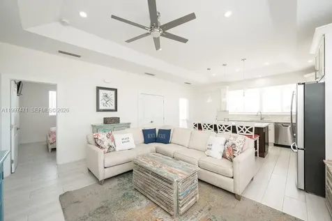 11284 3rd Avenue Ocean Marathon FL 33050