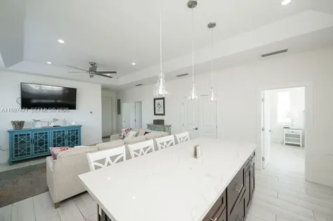 11284 3rd Avenue Ocean Marathon FL 33050