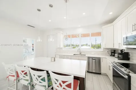 11284 3rd Avenue Ocean Marathon FL 33050