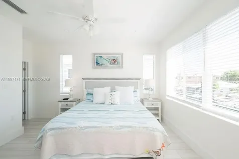 11284 3rd Avenue Ocean Marathon FL 33050