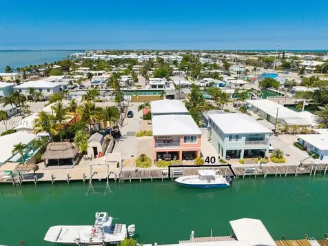11284 3rd Avenue Ocean Marathon FL 33050