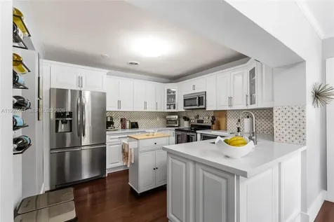 9451 SW 61st Street Miami FL 33173