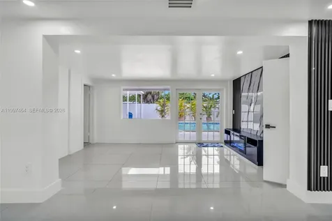 1055 NE 144th Street North Miami FL 33161