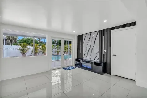 1055 NE 144th Street North Miami FL 33161