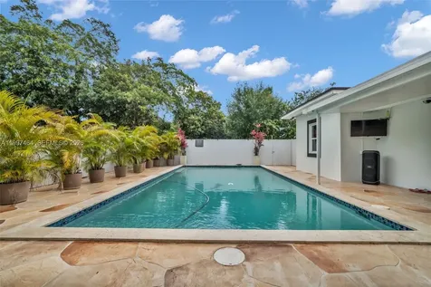 1055 NE 144th Street North Miami FL 33161