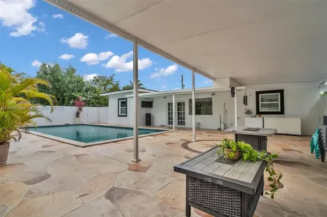 1055 NE 144th Street North Miami FL 33161