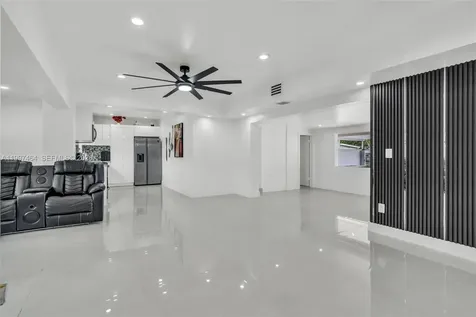 1055 NE 144th Street North Miami FL 33161