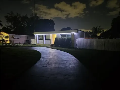 1055 NE 144th Street North Miami FL 33161