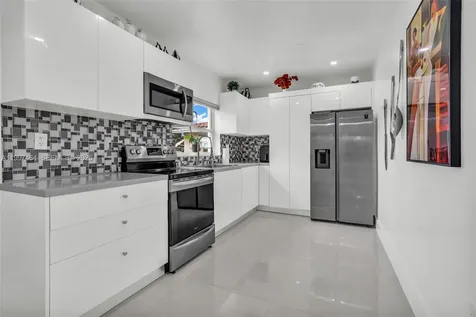 1055 NE 144th Street North Miami FL 33161