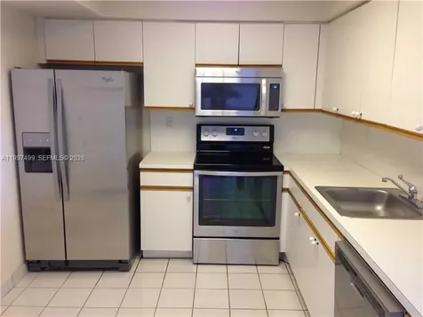 3600 Mystic Pointe Drive Aventura FL 33180