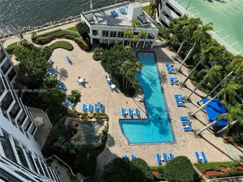 3600 Mystic Pointe Drive Aventura FL 33180