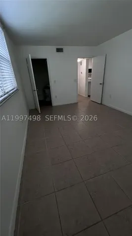 8215 Lake Drive Doral FL 33166
