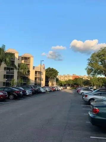 8215 Lake Drive Doral FL 33166