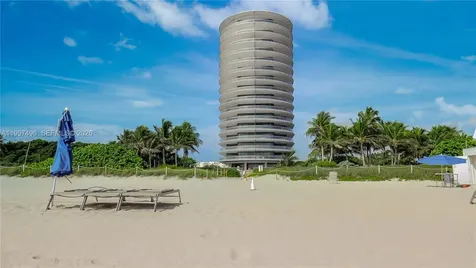 8701 Collins Avenue Miami Beach FL 33154