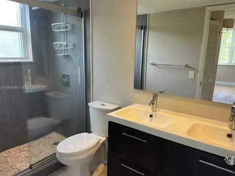 19701 E Country Club Drive Aventura FL 33180