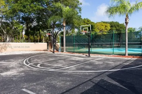 19701 E Country Club Drive Aventura FL 33180