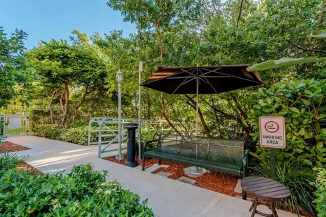 19701 E Country Club Drive Aventura FL 33180