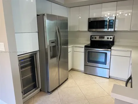 19701 E Country Club Drive Aventura FL 33180