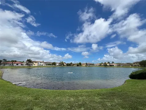 3910 NE 13th Drive Homestead FL 33033