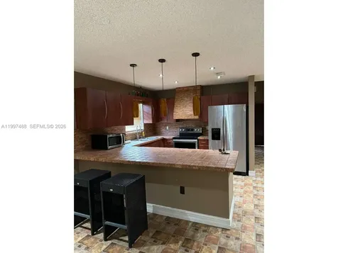 6936 W 25th Avenue Hialeah FL 33016